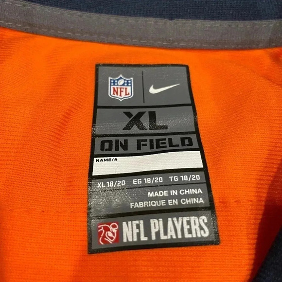 Peyton Manning  Denver Broncos NFL Jersey - Boys XL (18-20) - Picture 4 of 7